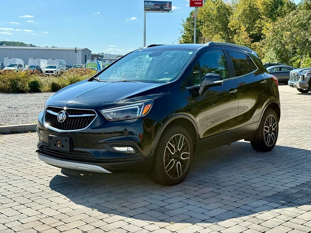2017 Buick Encore Essence photo 3