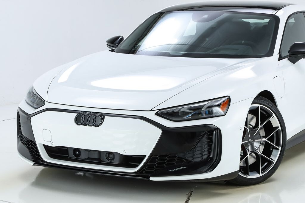 New 2026 Audi RS e-tron GT Base Sedan