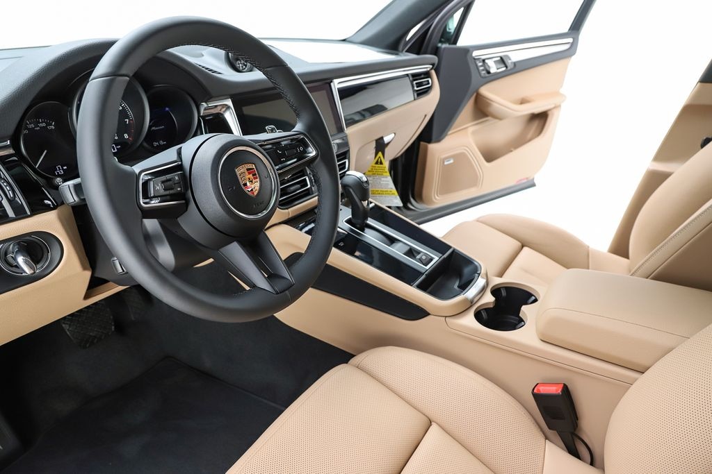 New 2026 Porsche Macan SUV