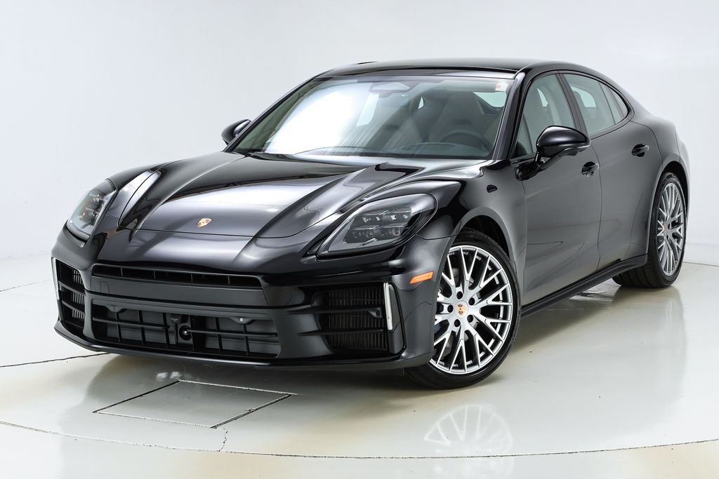 New 2026 Porsche Panamera 4
