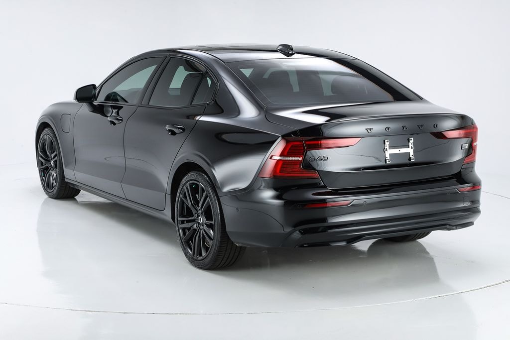Used 2024 Volvo S60 Recharge Plug-In Hybrid Ultimate Sedan