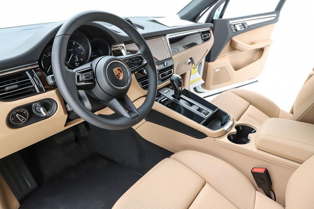 New 2026 Porsche Macan SUV