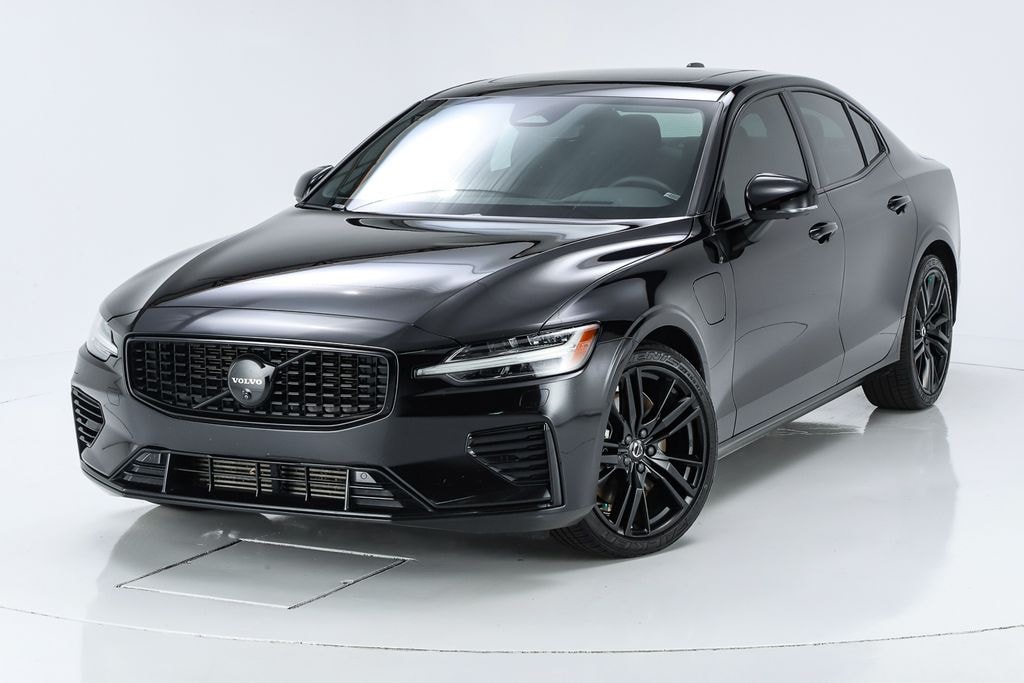 Used 2024 Volvo S60 Recharge Plug-In Hybrid Ultimate Sedan