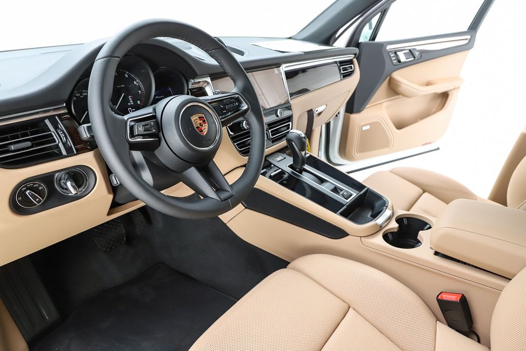 New 2026 Porsche Macan SUV
