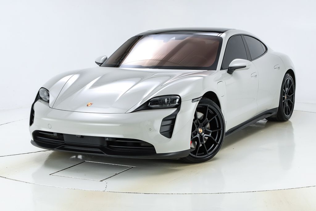 2022 Porsche Taycan Sedan 