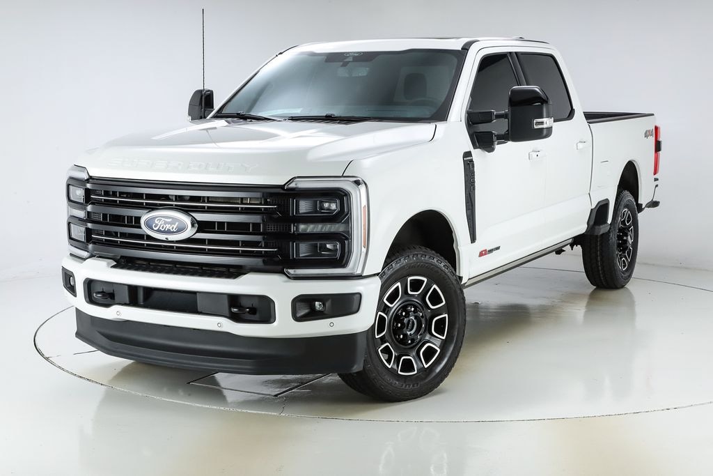Used 2025 Ford F-350SD Platinum Truck