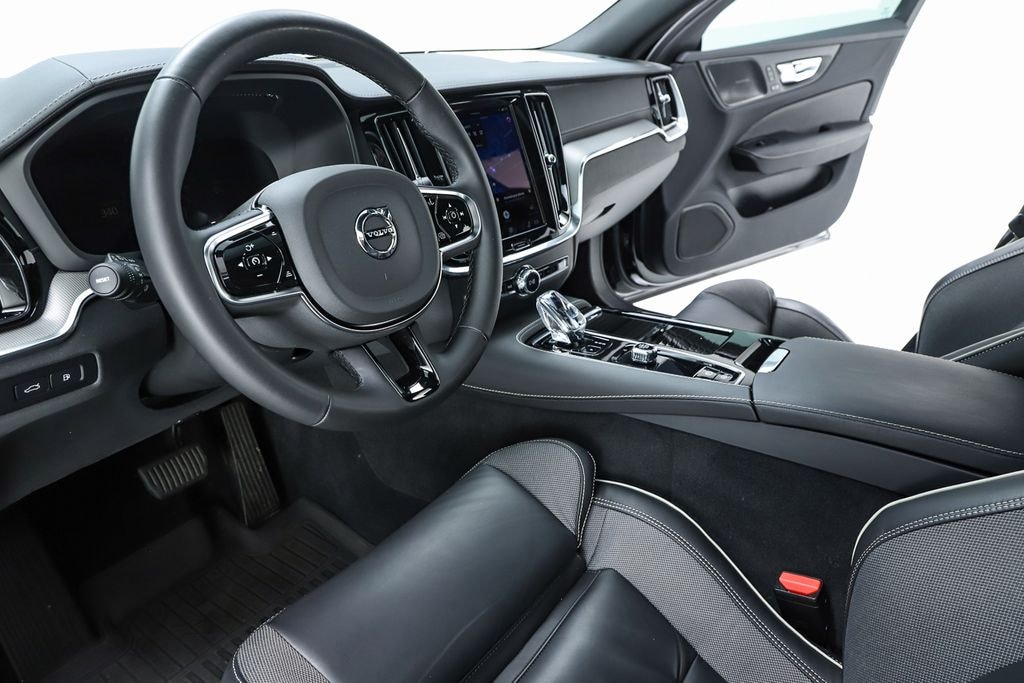 Used 2024 Volvo S60 Recharge Plug-In Hybrid Ultimate Sedan