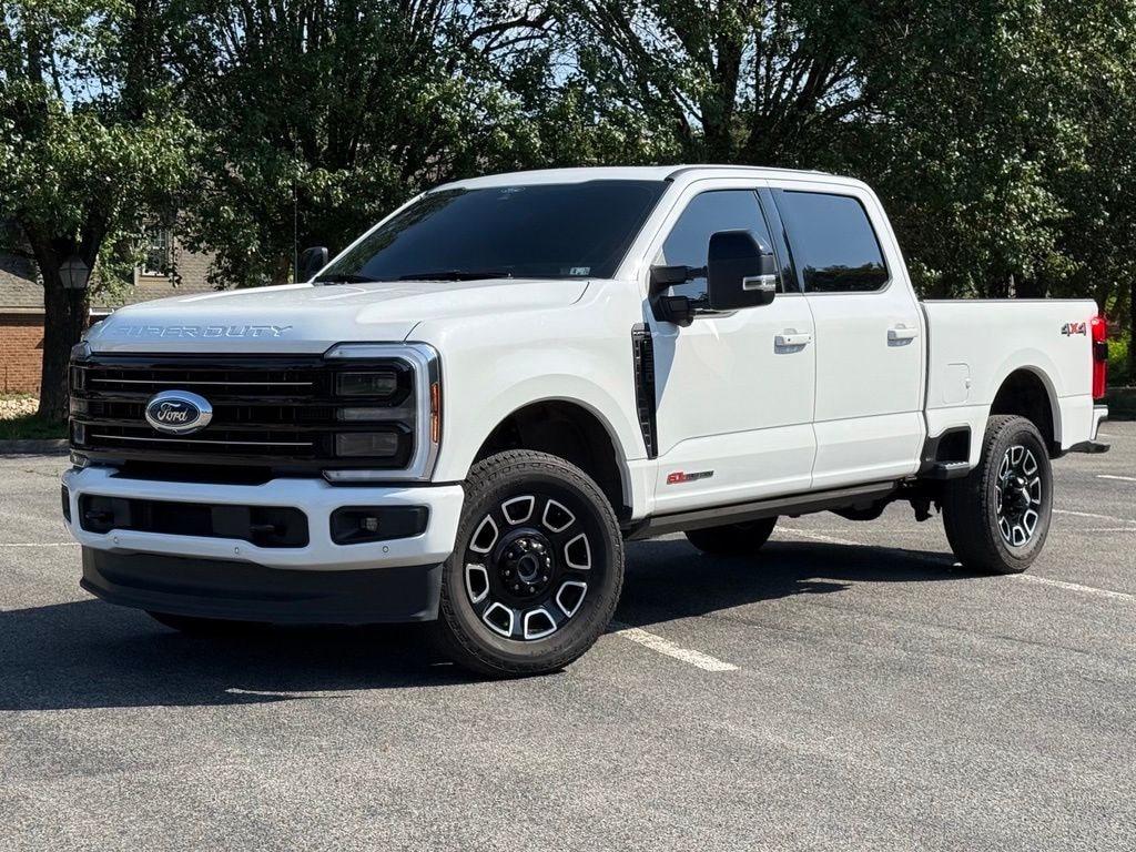 Used 2025 Ford F-350SD Platinum Truck