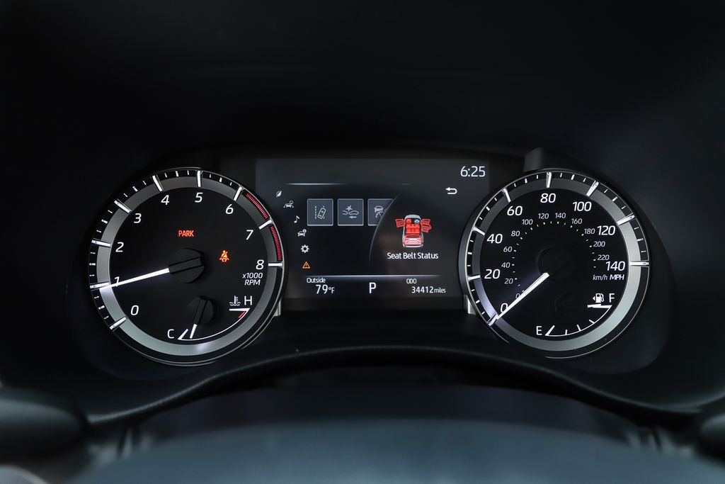 2023 Toyota Highlander L - Photo 32