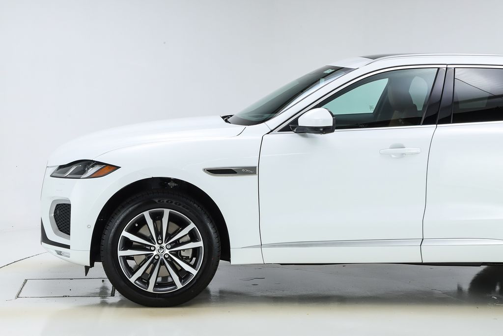2026 Jaguar F-PACE P250 R-Dynamic S photo 2