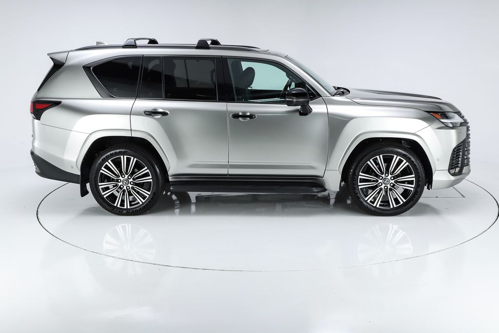 2025 Lexus LX Luxury - Photo 15
