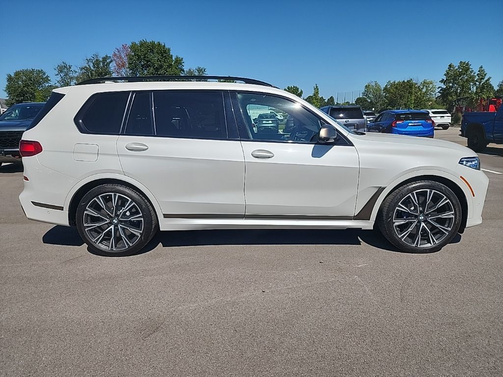 2020 Bmw X7 M50i photo 2
