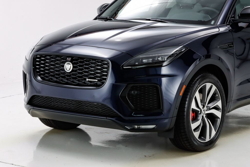 2024 Jaguar E-PACE P250 R-Dynamic SE photo 2