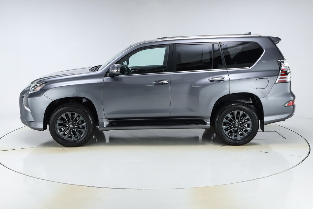 2023 Lexus GX 460 photo 2