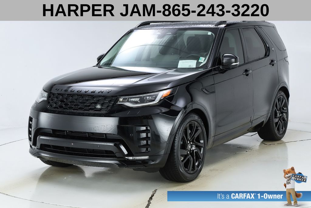 2025 Land Rover Discovery P300 Dynamic SE's photo