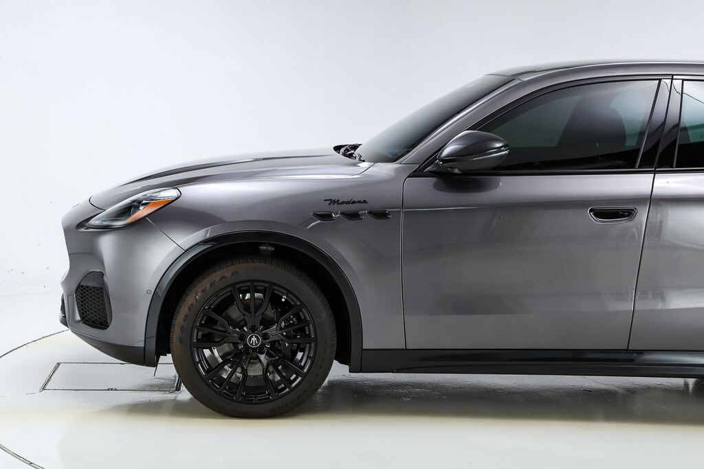 New 2025 Maserati Grecale Modena SUV