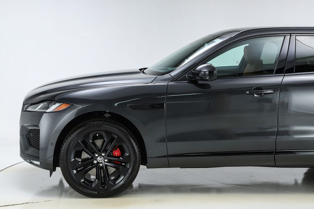 2026 Jaguar F-PACE P400 R-Dynamic S photo 3