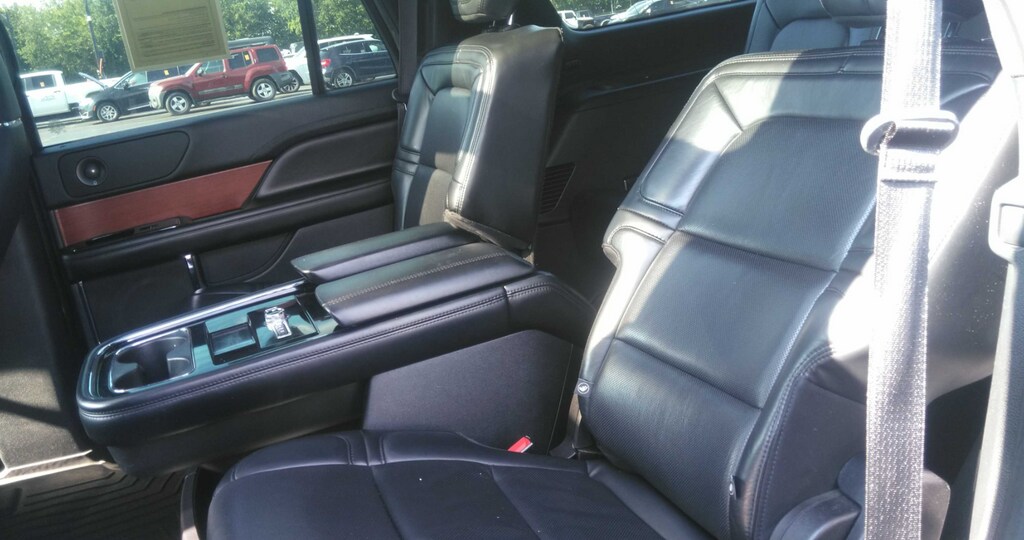 2020 Lincoln Navigator Reserve photo 3