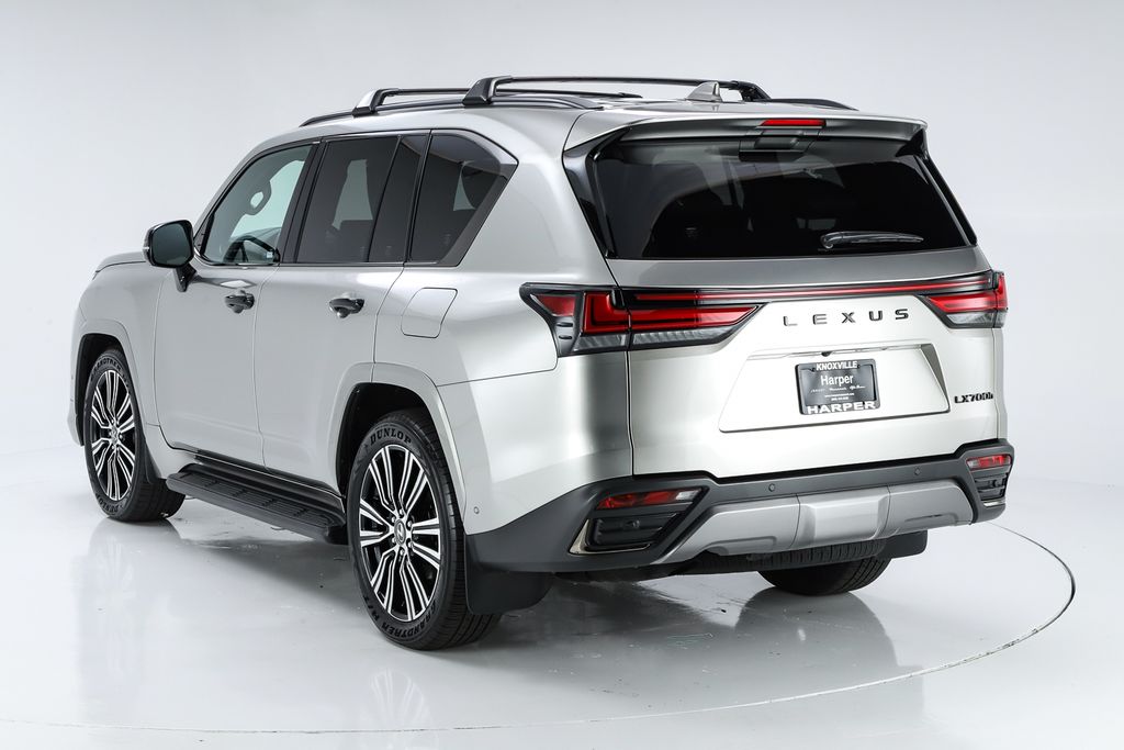 2025 Lexus LX Luxury - Photo 11
