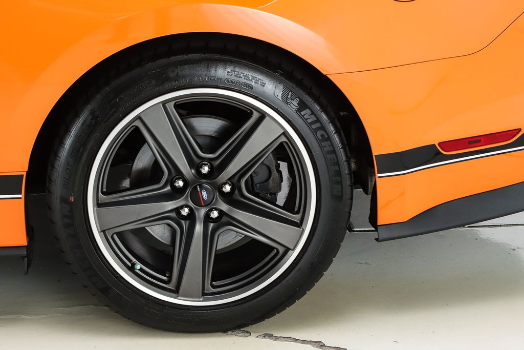 2021 Ford Mustang Mach 1 - Photo 10