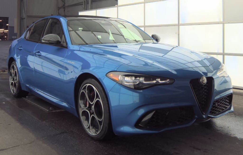 Used 2024 Alfa Romeo Giulia Ti Sedan