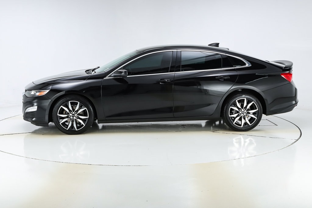 Used 2025 Chevrolet Malibu RS Sedan