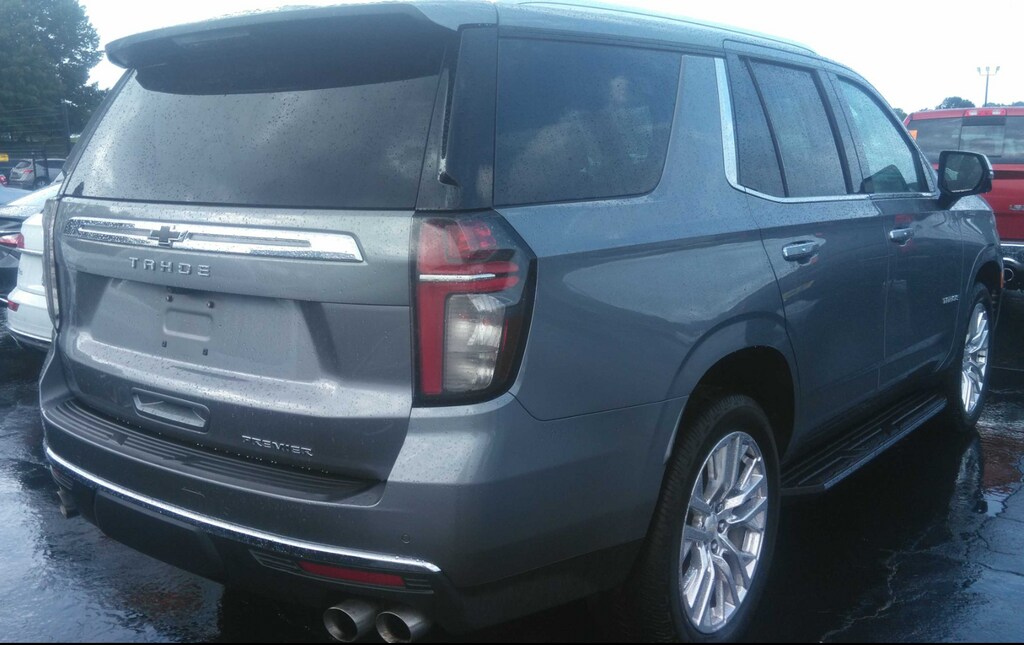 2021 Chevrolet Tahoe Premier photo 3