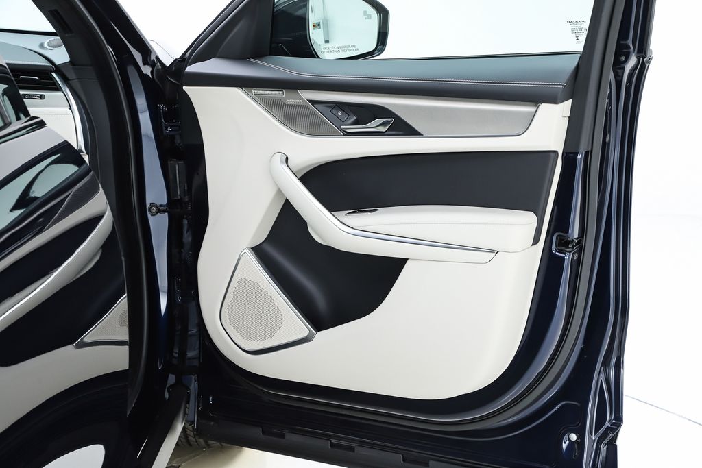 2026 Jaguar F-Pace R-Dynamic S - Photo 33