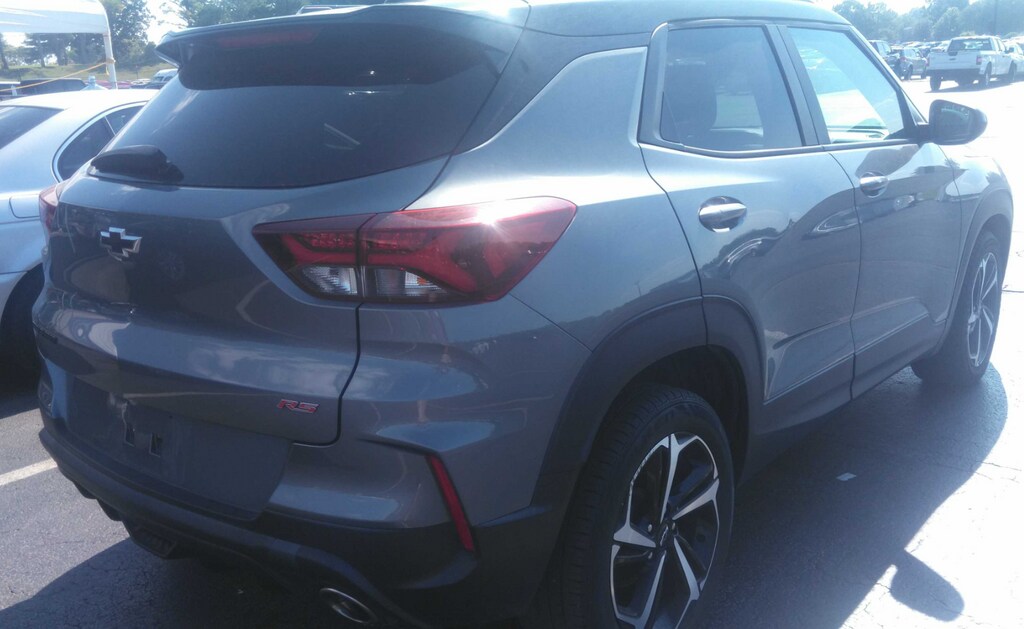 2021 Chevrolet Trailblazer RS photo 2