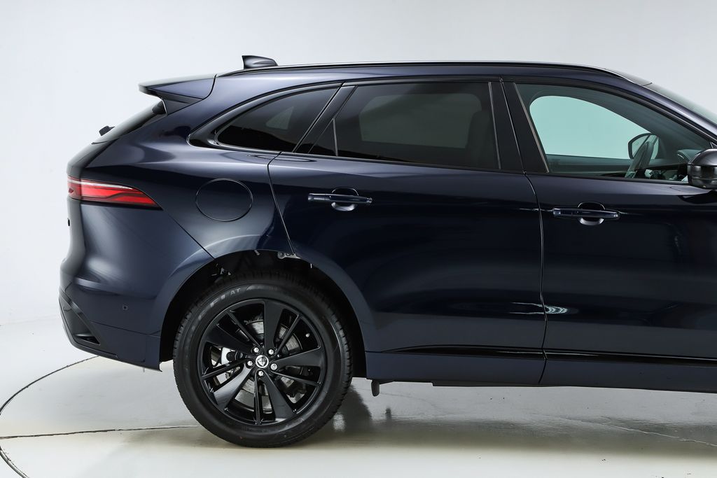 2026 Jaguar F-Pace R-Dynamic S - Photo 12
