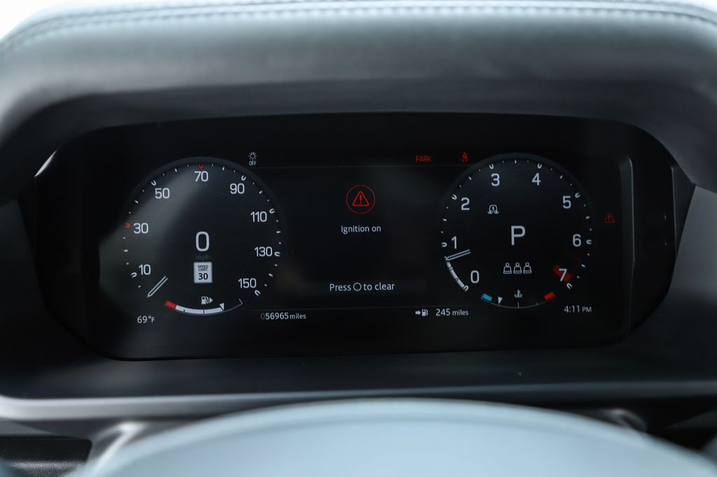 2023 Land Rover Defender X-Dynamic SE - Photo 32