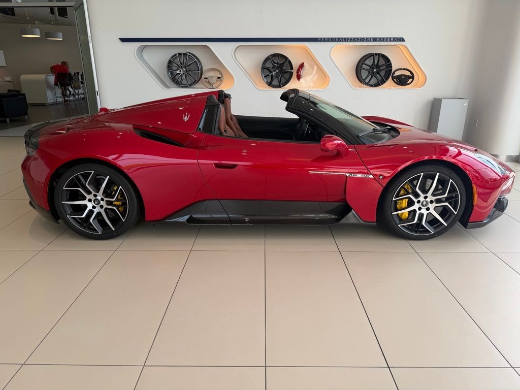 New 2024 Maserati MC20 Cielo Convertible