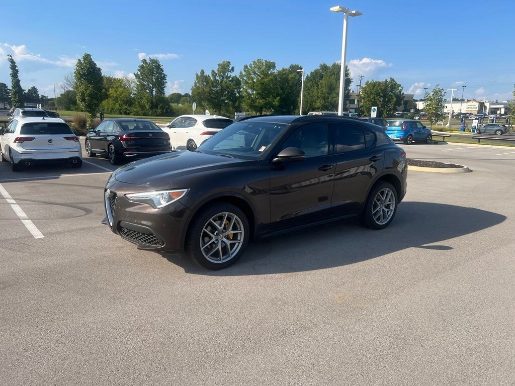 Used 2018 Alfa Romeo Stelvio Ti SUV