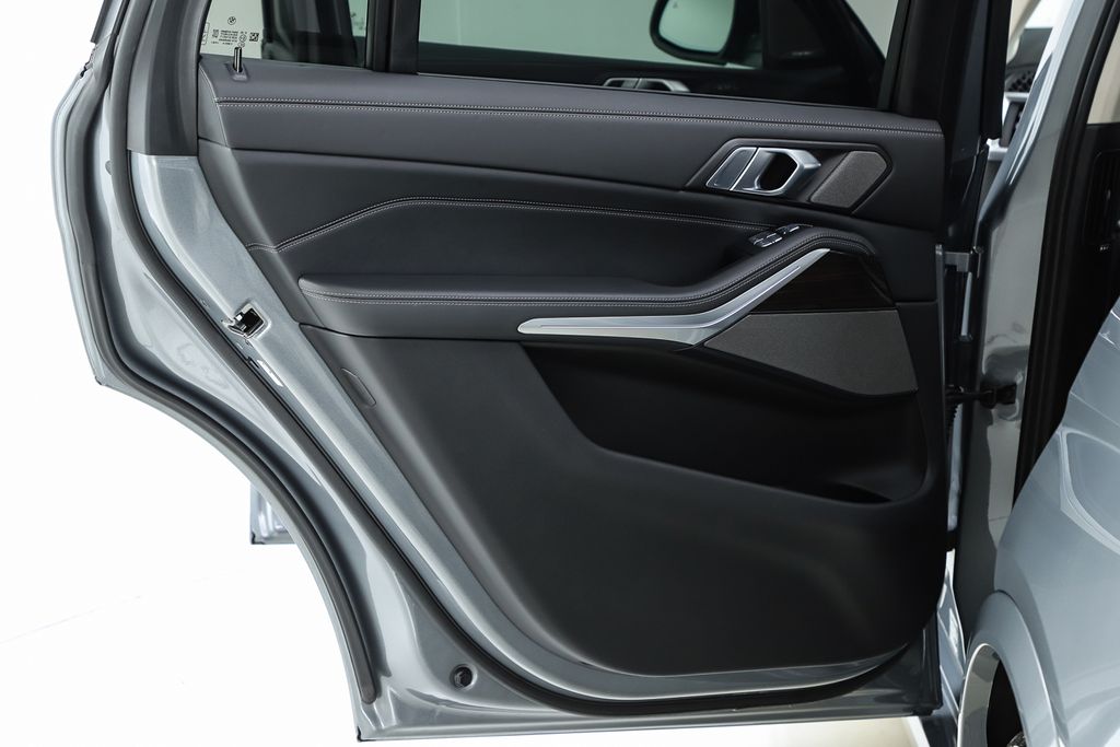 2024 BMW X7 40i - Photo 22