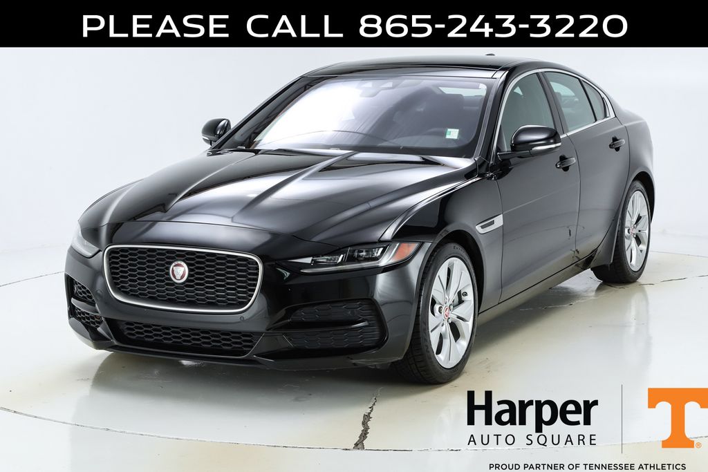 2020 Jaguar XE S's photo