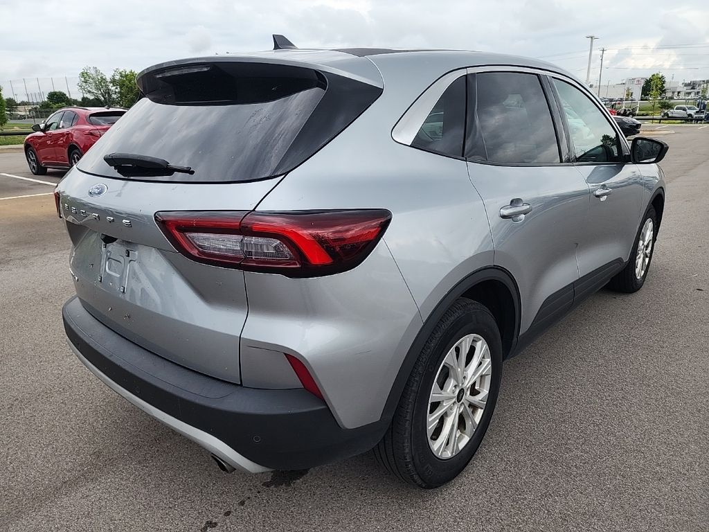 2023 Ford Escape Active photo 3