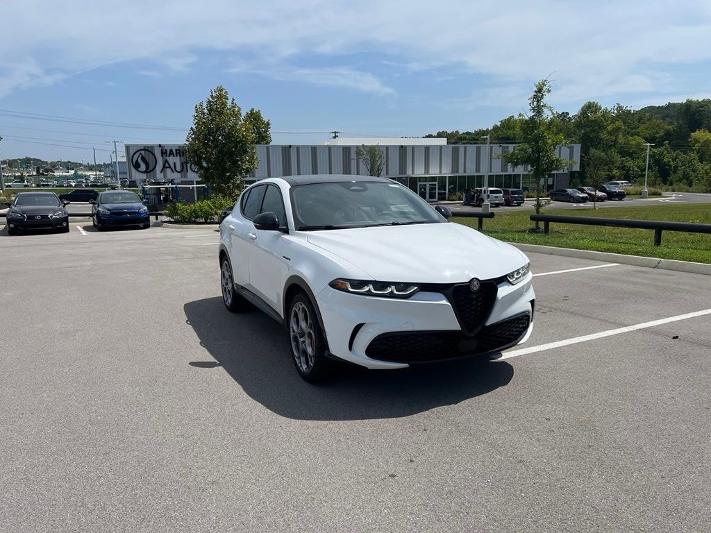 Used 2024 Alfa Romeo Tonale Veloce SUV