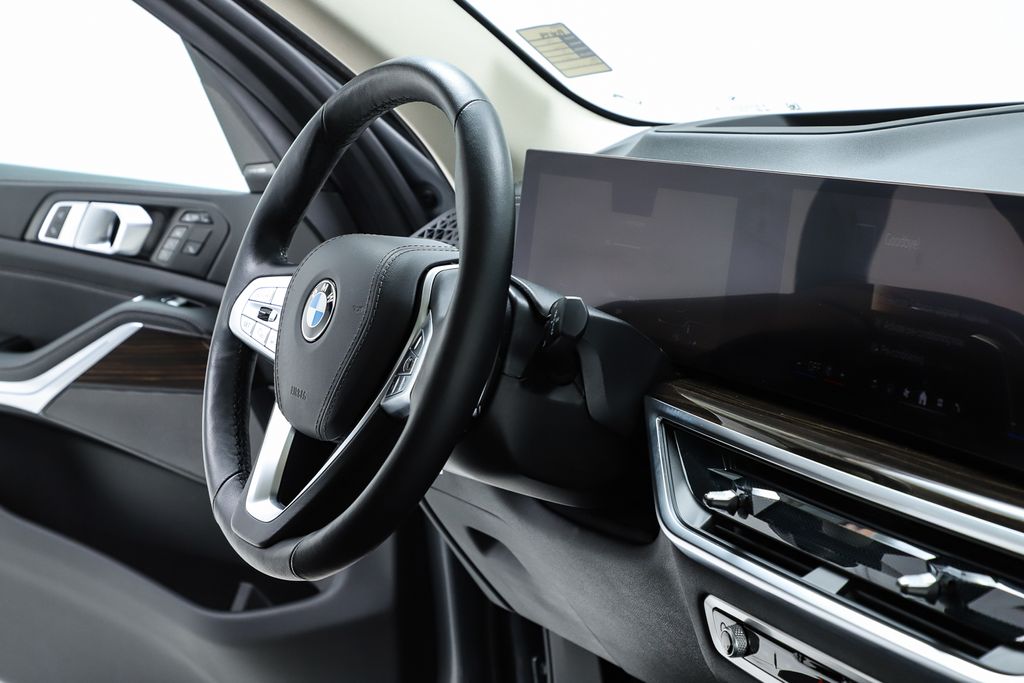 2024 BMW X7 40i - Photo 40