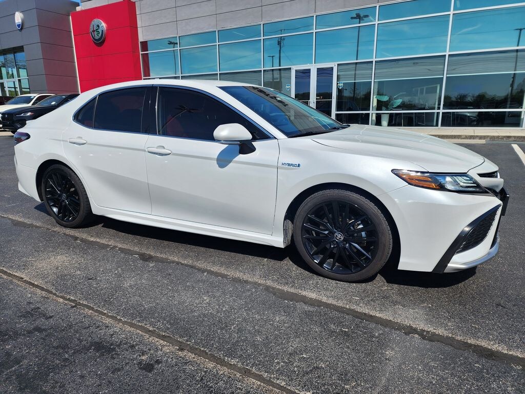 Used 2021 Toyota Camry Hybrid XSE Sedan