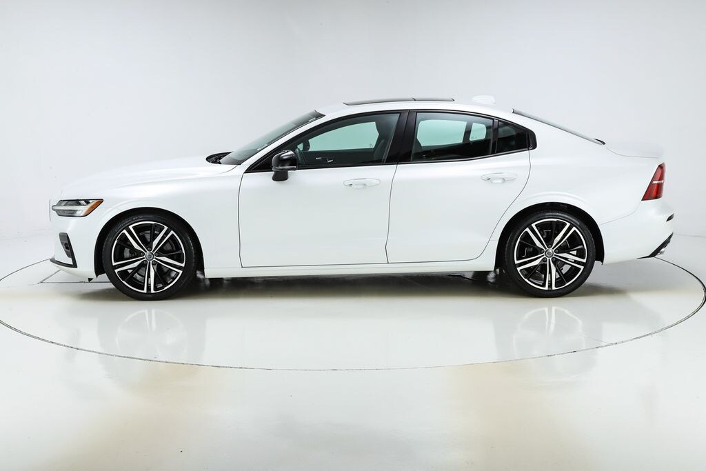 Used 2019 Volvo S60 T5 R-Design Sedan