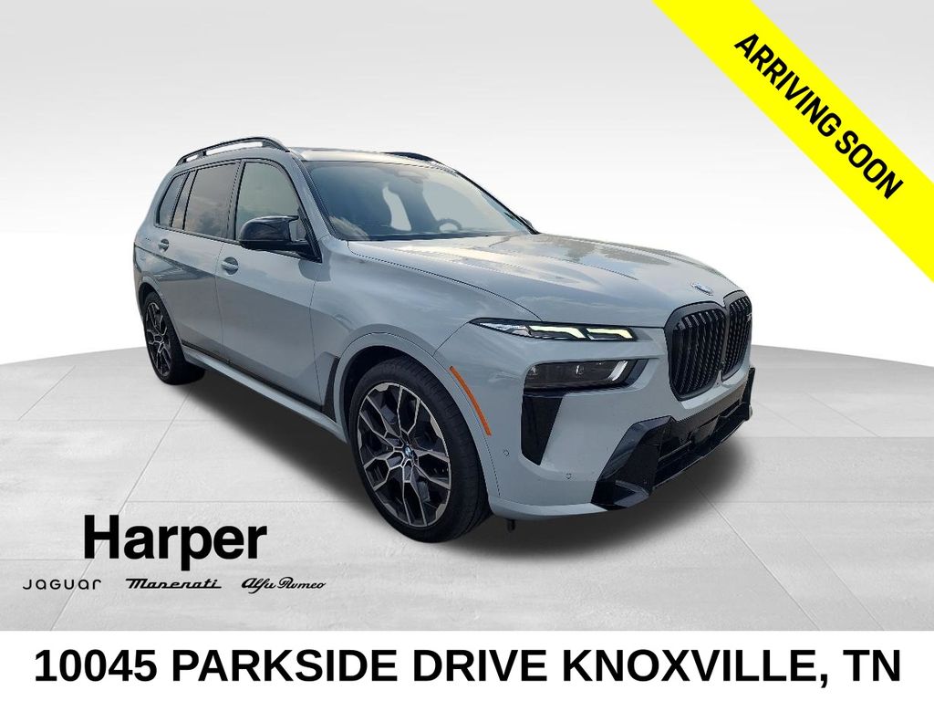 2024 BMW X7 M60i's photo