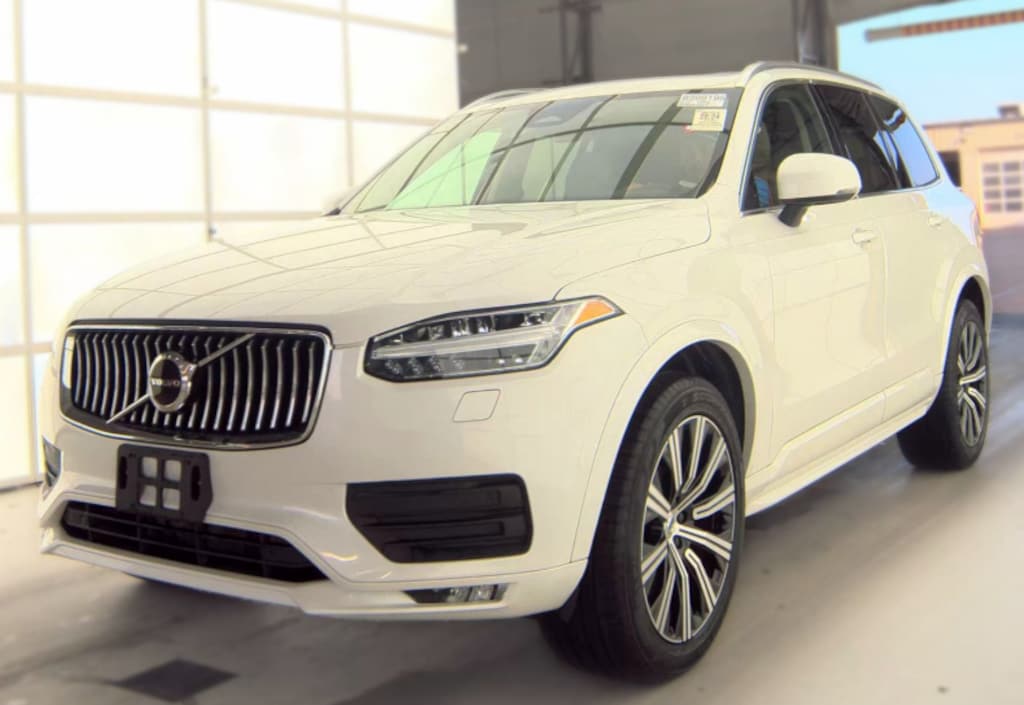 Used 2023 Volvo XC90 B6 AWD Core SUV