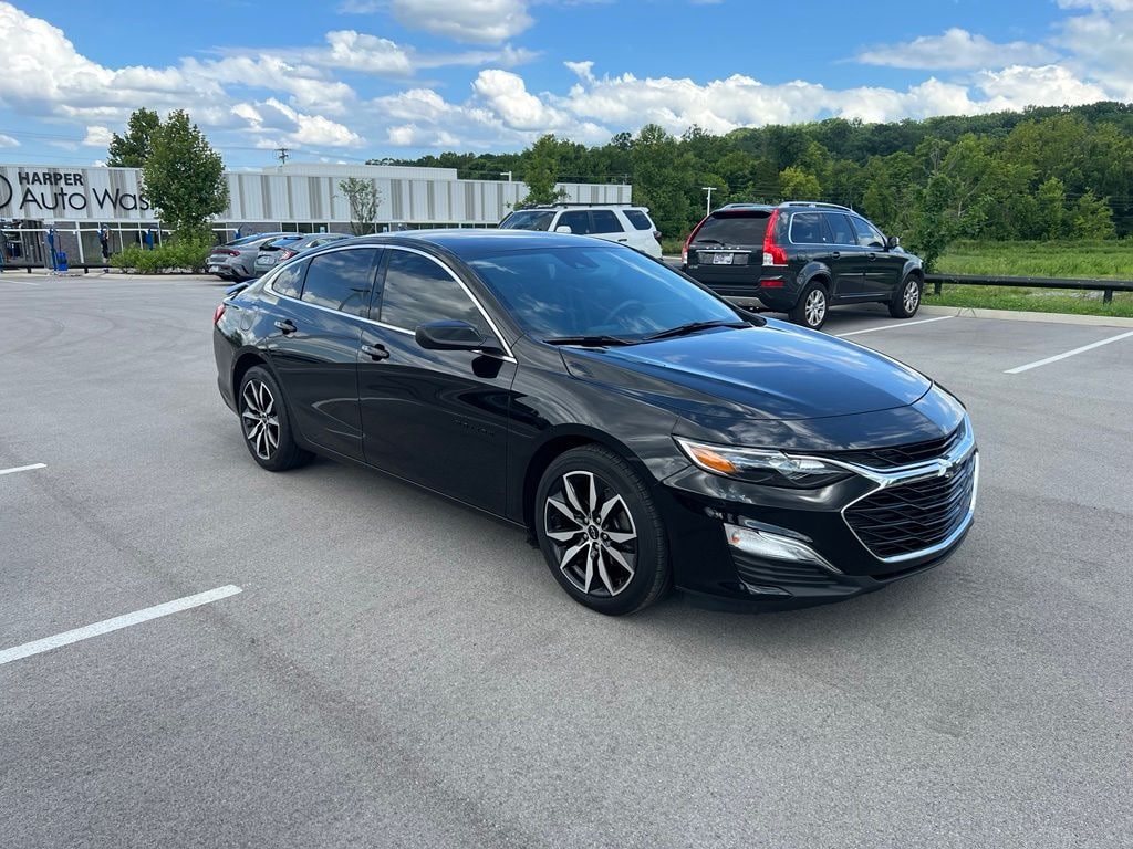 Used 2025 Chevrolet Malibu RS Sedan