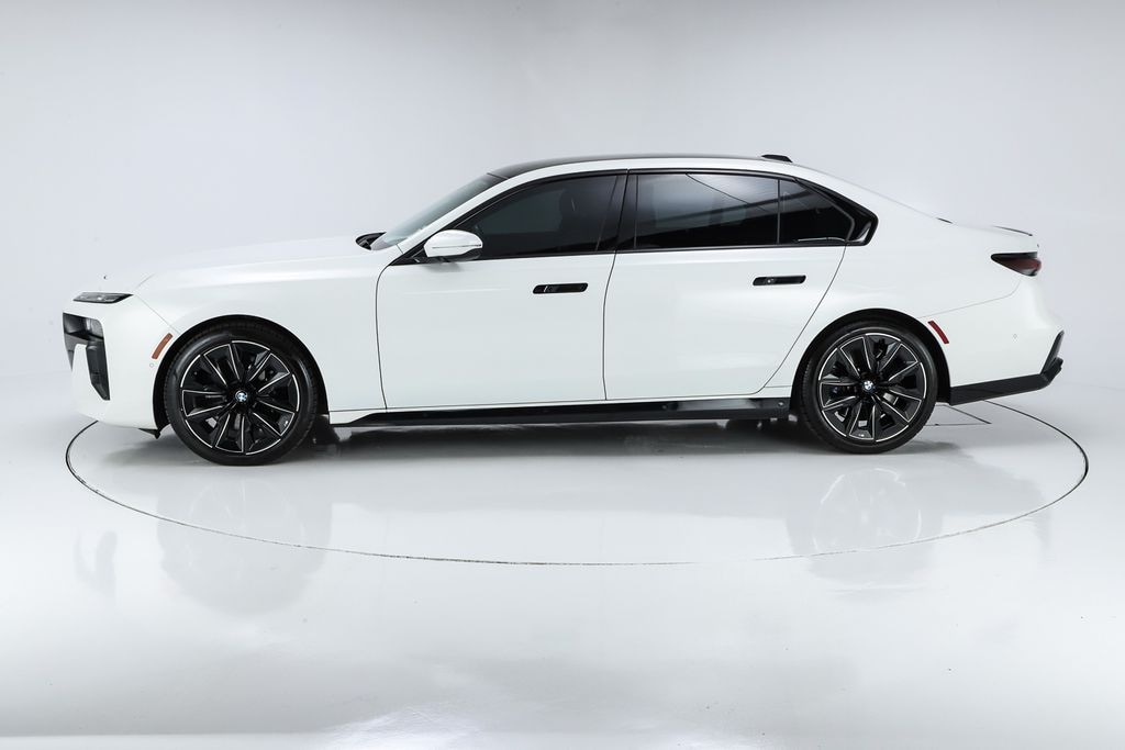 Used 2024 BMW 760i xDrive Sedan