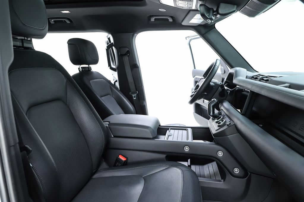 2023 Land Rover Defender X-Dynamic SE - Photo 40