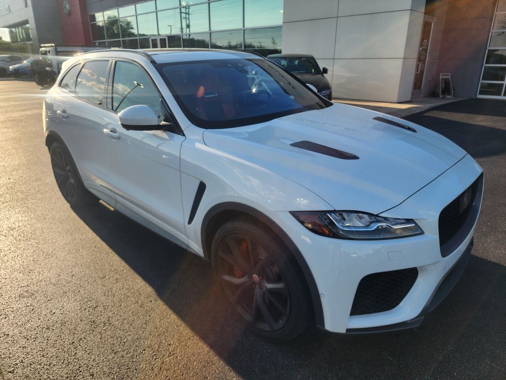 2020 Jaguar F-PACE SVR photo 2
