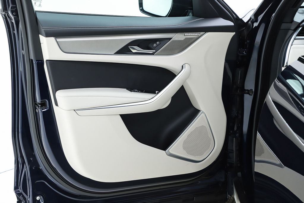 2026 Jaguar F-Pace R-Dynamic S - Photo 19