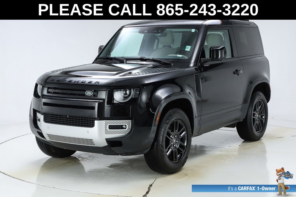 2024 Land Rover Defender S's photo