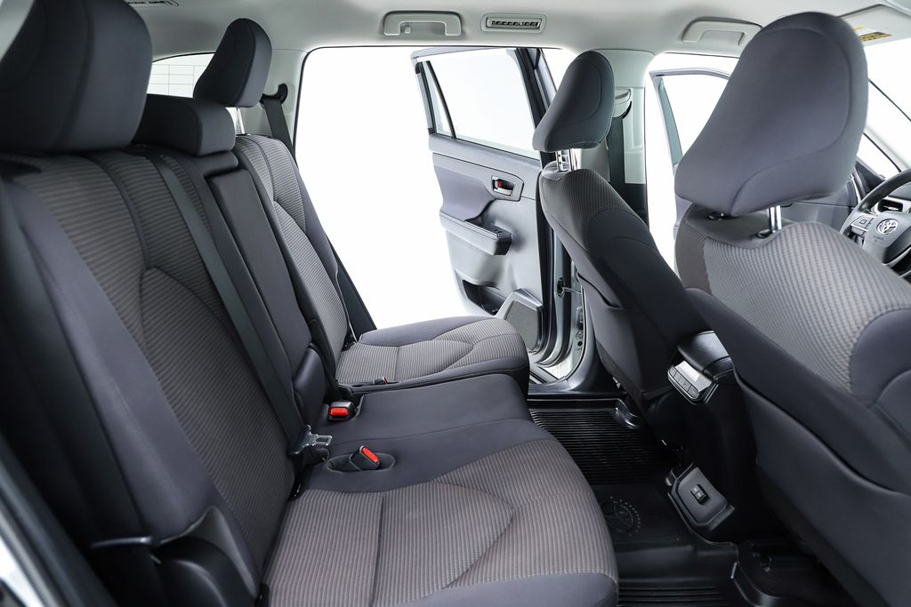 2023 Toyota Highlander L - Photo 41