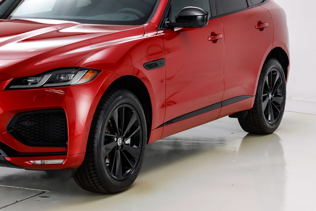 2025 Jaguar F-PACE P400 R-Dynamic S photo 3